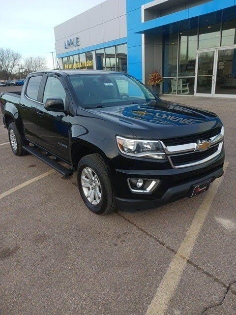 Used 2020 Chevrolet Colorado LT with VIN 1GCGTCEN7L1186663 for sale in Northfield, Minnesota