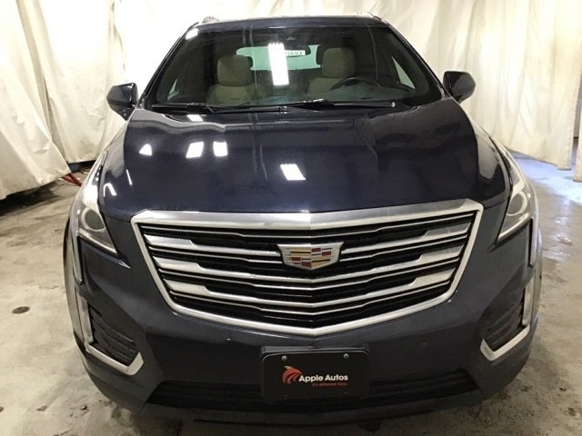 Used 2019 Cadillac XT5 Luxury with VIN 1GYKNDRS1KZ181656 for sale in Northfield, Minnesota