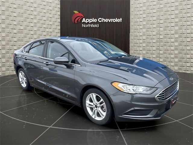 Used 2018 Ford Fusion SE with VIN 3FA6P0HD0JR204107 for sale in Northfield, Minnesota