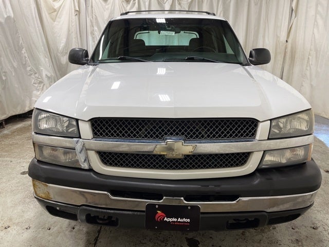 Used 2004 Chevrolet Avalanche  with VIN 3GNEK12TX4G125416 for sale in Northfield, Minnesota